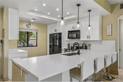 29086 Desert Princess Drive, Cathedral City, CA 92234 - Photo 2