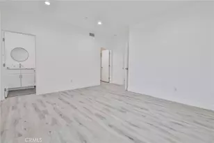 9117 N Nilo Ln, Panorama City, CA 91402 - Photo 28