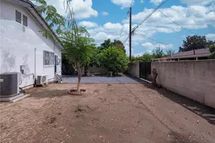 512 E 8th St, Pomona, CA 91766 - Photo 26