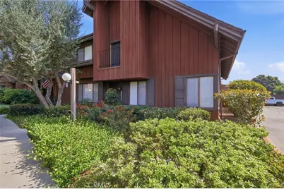 2074 Mount Shasta, San Pedro, CA 90732 - Photo 1