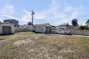 2922 W 74th St, Los Angeles, CA 90043 - Photo 22