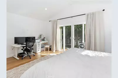 6566 W 85th Street, Los Angeles, CA 90045 - Photo 16