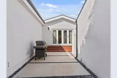 6566 W 85th Street, Los Angeles, CA 90045 - Photo 32