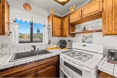 1627 Baldwin Lake, Big Bear City, CA 92314 - Photo 16