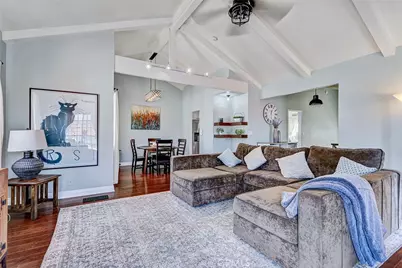 2119 Ernest Avenue #2, Redondo Beach, CA 90278 - Photo 2