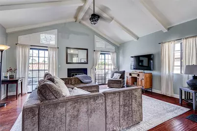 2119 Ernest Avenue #2, Redondo Beach, CA 90278 - Photo 4
