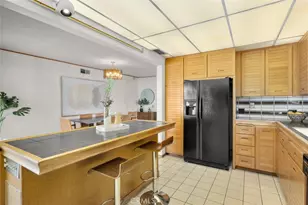 1427 S Doheny Dr, Los Angeles, CA 90035 - Photo 18