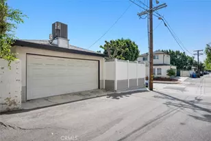 1427 S Doheny Dr, Los Angeles, CA 90035 - Photo 32