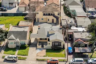 162 W 65th St, Los Angeles, CA 90003 - Photo 4