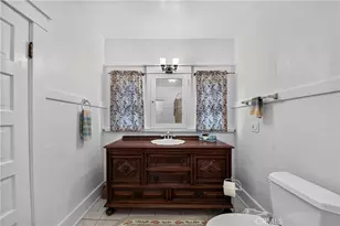 1705 W 52nd, Los Angeles, CA 90062 - Photo 32