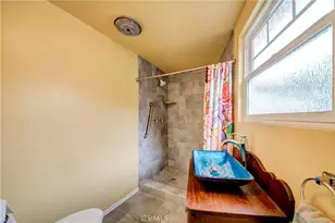1705 W 52nd, Los Angeles, CA 90062 - Photo 40