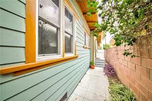 1705 W 52nd, Los Angeles, CA 90062 - Photo 12