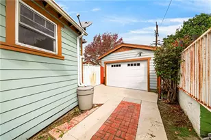 1705 W 52nd, Los Angeles, CA 90062 - Photo 8