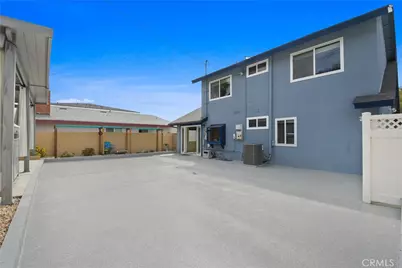 1030 Bloomwood Road, San Pedro, CA 90731 - Photo 30