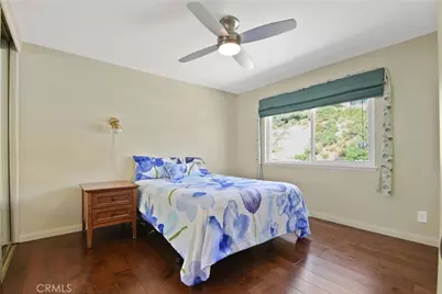 1030 Bloomwood Road, San Pedro, CA 90731 - Photo 18