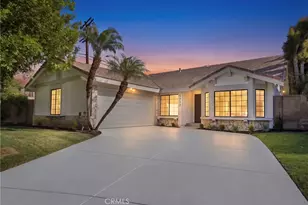 5922 Julian Ln, Tarzana, CA 91356 - Photo 1