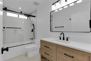 5922 Julian Ln, Tarzana, CA 91356 - Photo 18