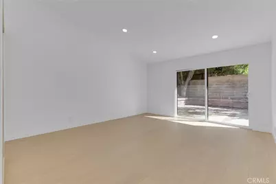 5922 Julian Lane, Tarzana, CA 91356 - Photo 20