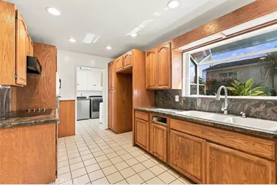1952 W 233rd St, Torrance, CA 90501 - Photo 4