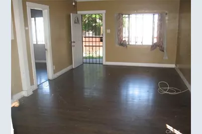 5911 Arlington, Los Angeles, CA 90043 - Photo 2