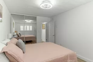 1110 W 10th St, San Pedro, CA 90731 - Photo 16