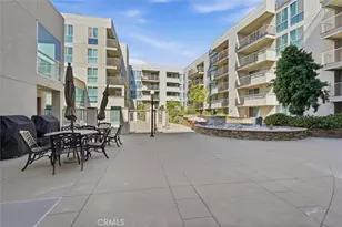 267 S San Pedro, Los Angeles, CA 90012 - Photo 26
