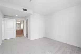 267 S San Pedro, Los Angeles, CA 90012 - Photo 18