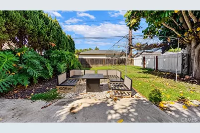 1707 E Poinsettia Street, Long Beach, CA 90805 - Photo 28