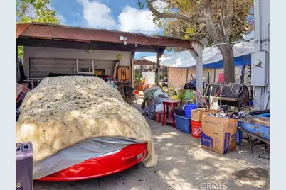 2028 W 84th, Los Angeles, CA 90047 - Photo 20