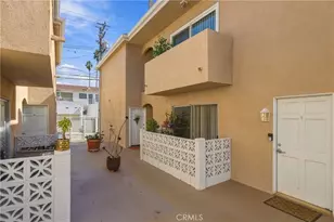 933 11th St, Santa Monica, CA 90403 - Photo 8