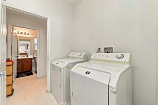 8584 Mount Whitney, Desert Hot Springs, CA 92240 - Photo 20