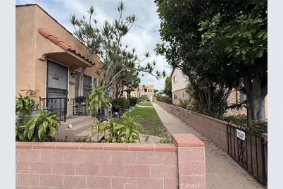 566 W 17th, San Pedro, CA 90731 - Photo 1