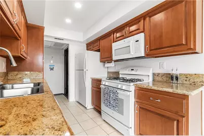 1414 260th Street #7, Harbor City, CA 90710 - Photo 4