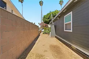 1424 252nd St, Harbor City, CA 90710 - Photo 6
