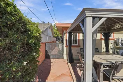 9332 Samoline Avenue, Downey, CA 90240 - Photo 32