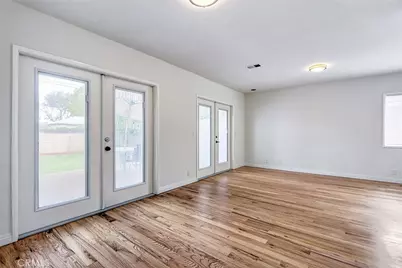 7700 Isis Avenue, Los Angeles, CA 90045 - Photo 18