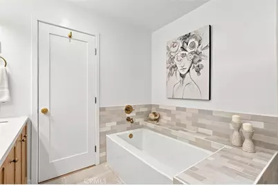 311 Bora Bora Way #118, Marina del Rey, CA 90292 - Photo 16