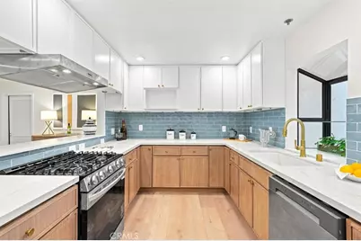 311 Bora Bora Way #118, Marina del Rey, CA 90292 - Photo 8