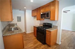 706 W 90th, Los Angeles, CA 90044 - Photo 4