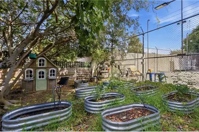 3659 Country Club #B, Long Beach, CA 90807 - Photo 28