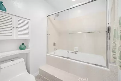 1870 Veteran Avenue #101, Los Angeles, CA 90025 - Photo 30