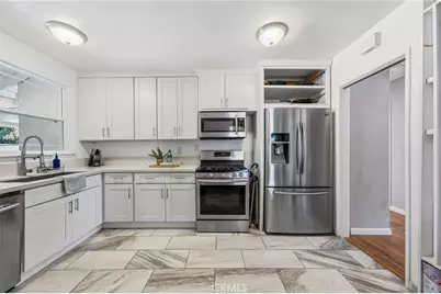 2956 Ladoga Avenue, Long Beach, CA 90815 - Photo 4