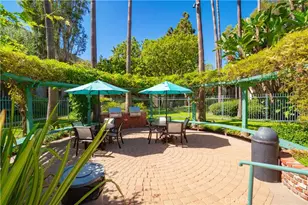 576 N Bellflower, Long Beach, CA 90814 - Photo 20