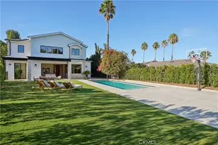 17354 Toquet Dr, Encino, CA 91316 - Photo 32