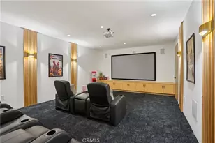 17354 Toquet Dr, Encino, CA 91316 - Photo 64