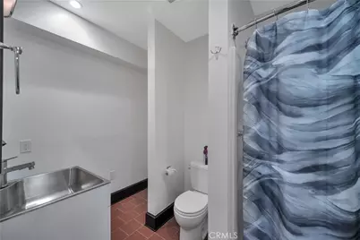 526 W 40th, San Pedro, CA 90731 - Photo 56