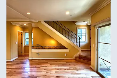 706 S Pacific Coast, Redondo Beach, CA 90277 - Photo 4