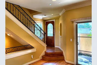 706 S Pacific Coast, Redondo Beach, CA 90277 - Photo 8