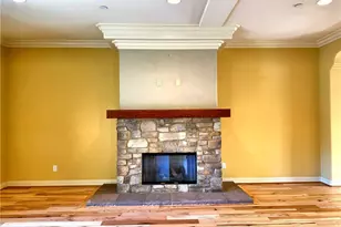 706 S Pacific Coast, Redondo Beach, CA 90277 - Photo 12