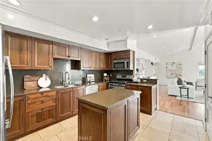 1420 S Bundy Dr, Los Angeles, CA 90025 - Photo 8